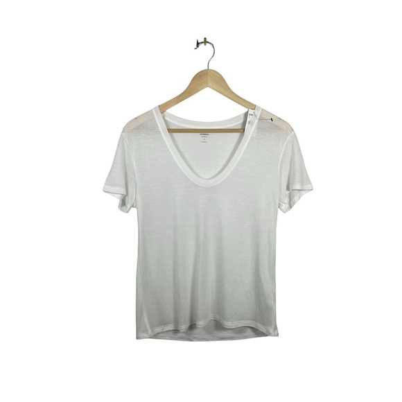 NWT Express Women’s Relaxed Scoop Neck Tee in White Size XS - Picture 3 of 9
